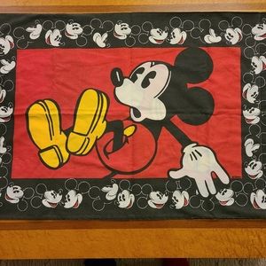 2-Pillow Shams Classic Mickey Mouse         30" x 20.5